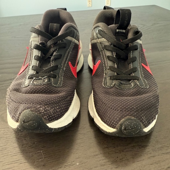 Nike Big Kids Air Max INTRLK Lite Casual Sneakers‎ from Finish Line Size 1,5Y - Picture 2 of 8